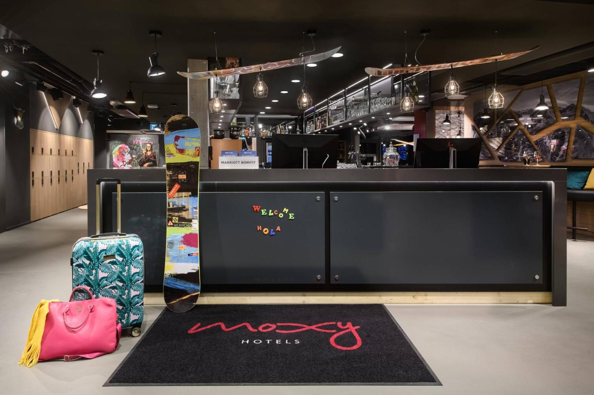 Moxy Sion Sião Exterior foto
